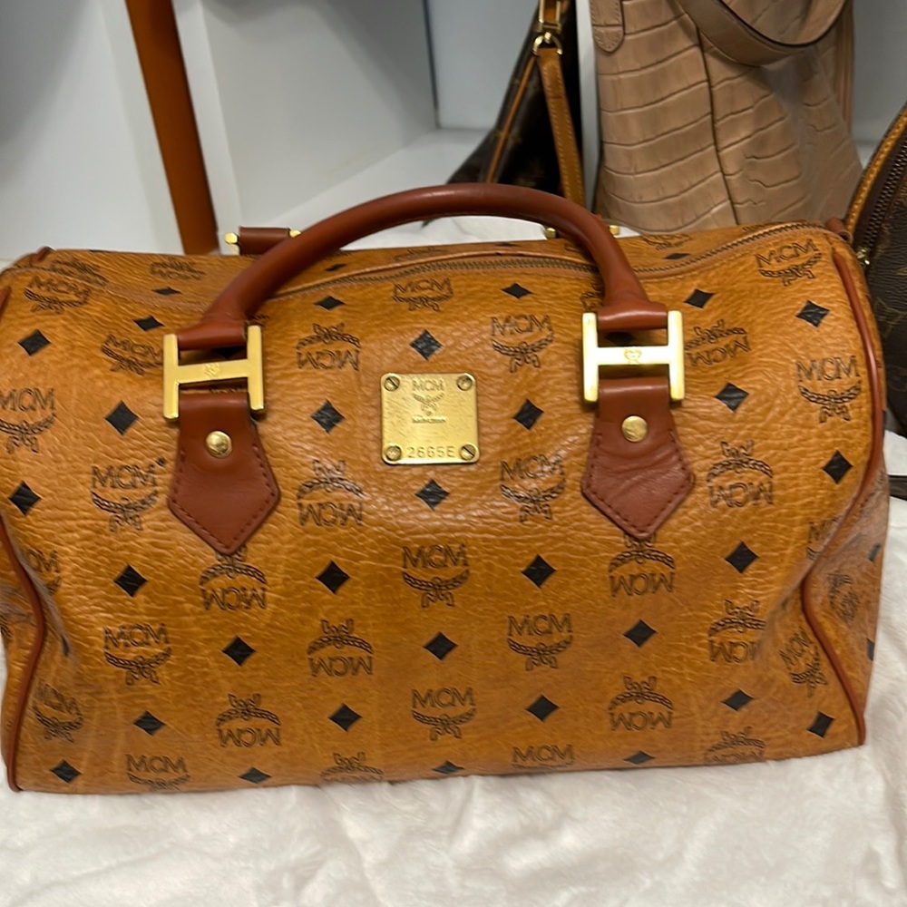 MCM vintage Boston bag in great condition. No scratches or scuffs on corners.